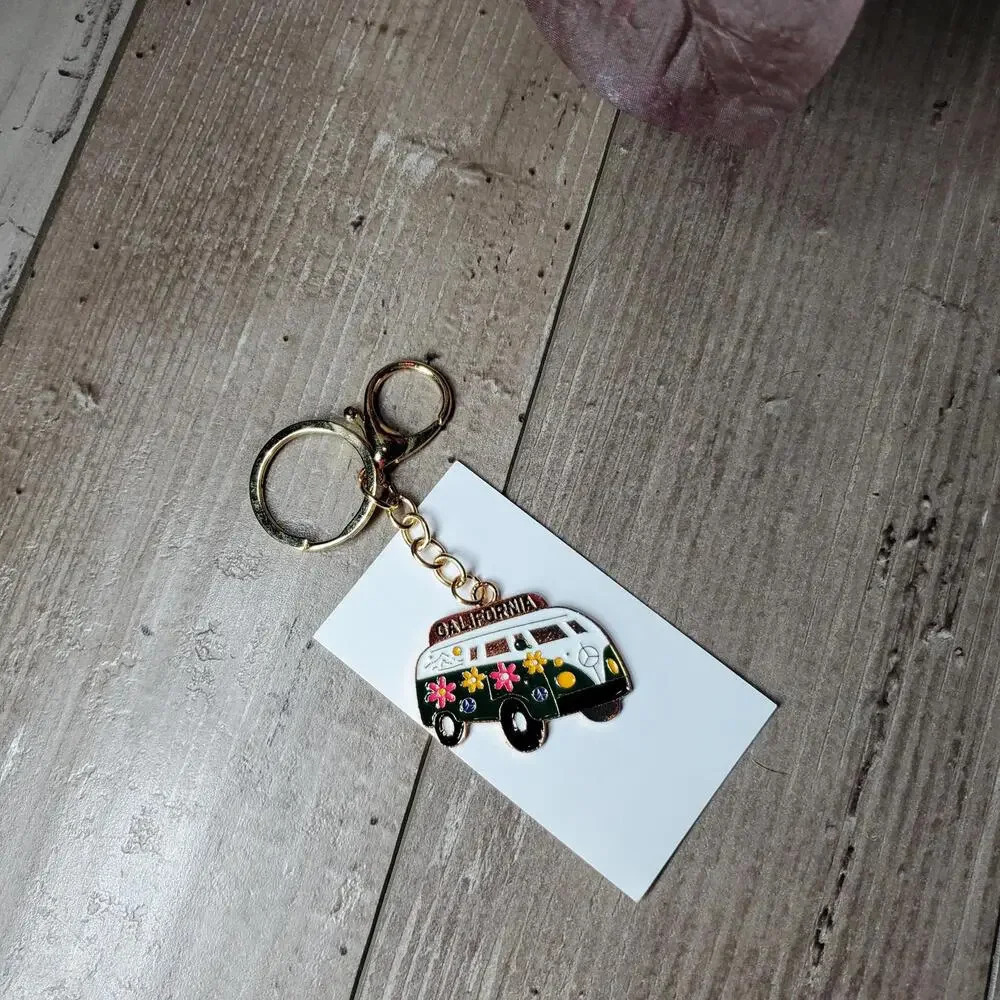 Volkswagon California Retro Hippie Van Keychain NWOT - Picture 10 of 15